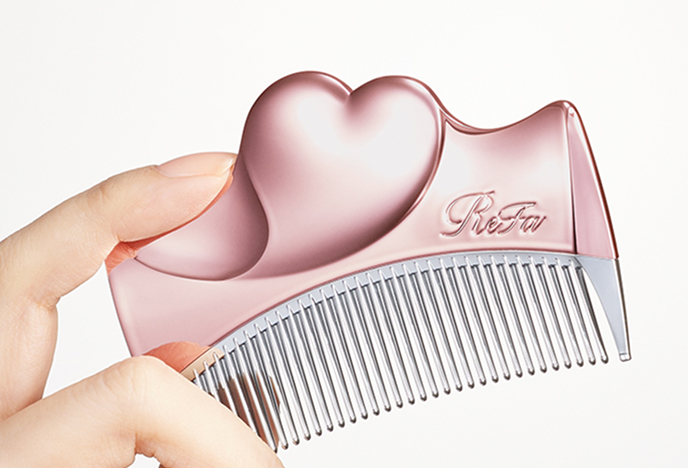 手にフィットしやすい曲線