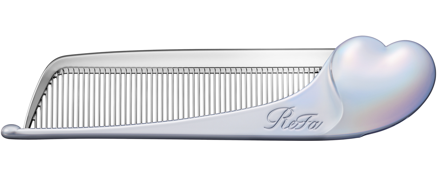 写真：ReFa HEART COMB Aira（Silky Silver）