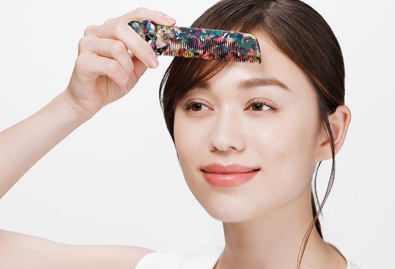 ① 前髪を一度に