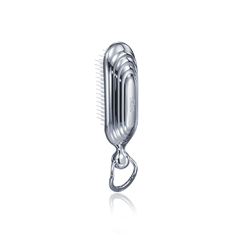 PHOTO：ReFa SHAMPOO BRUSH MILK SILVER