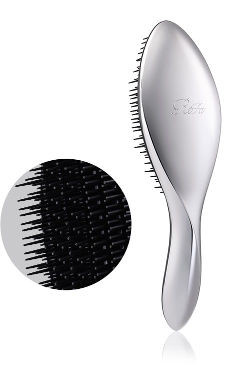 Photo：ReFa AILE BRUSH（Silver）