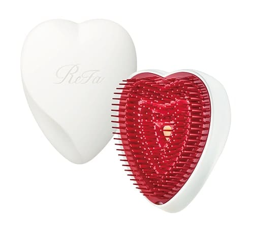 Photo：ReFa HEART BRUSH Mat White