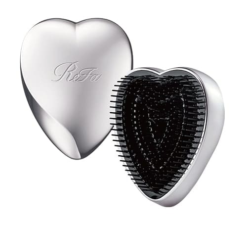 Photo：ReFa HEART BRUSH Silver