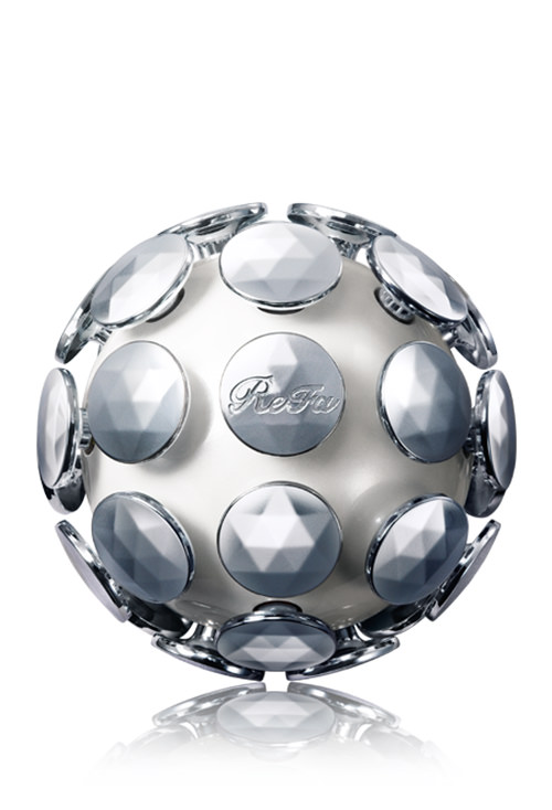 Photo：ReFa ACTIVE BRAIN White