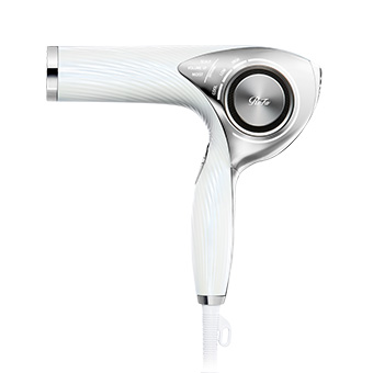 写真：ReFa BEAUTECH DRYER PRO（リファビューテック ドライヤープロ）