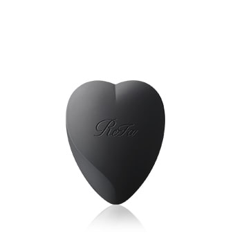 写真：ReFa HEART BRUSH Mat Black（リファハートブラシ マットブラック）