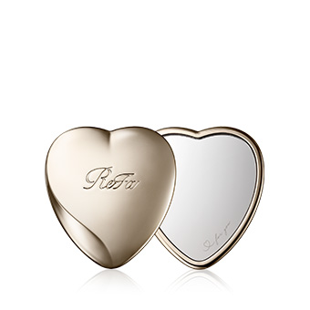 写真：ReFa HEART MIRROR CHAMPAGNE GOLD（リファハートミラー シャンパンゴールド）