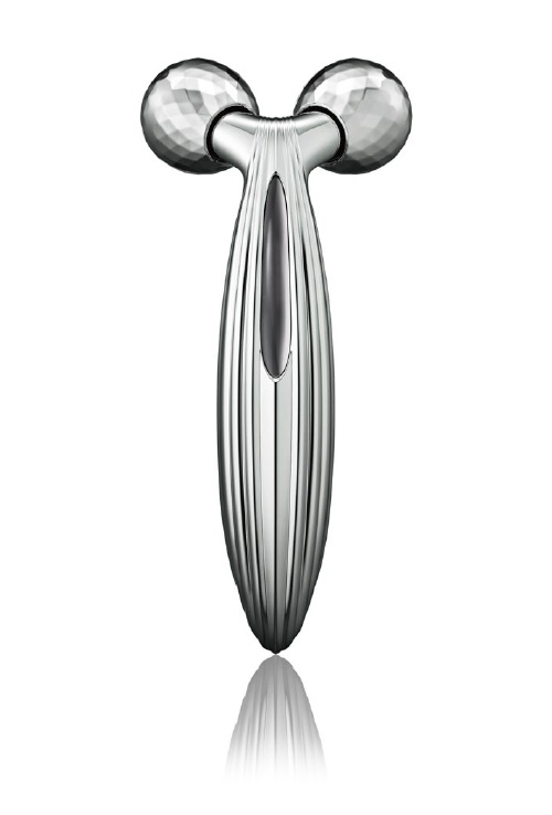 写真：ReFa CARAT RAY FACE