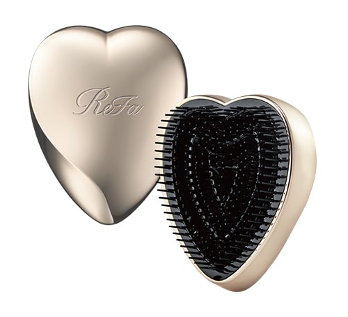 写真：ReFa HEART BRUSH Champagnegold（リファハートブラシ シャンパンゴールド）