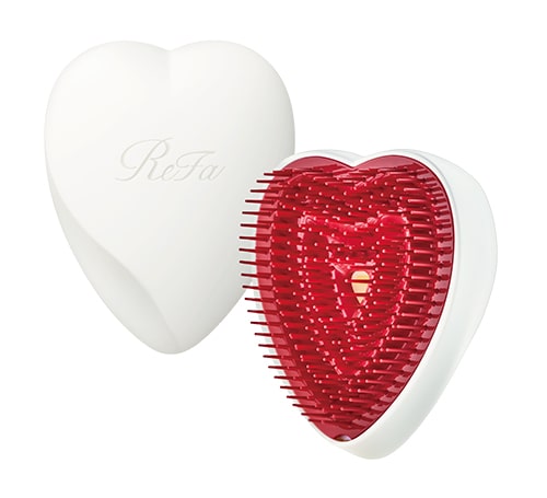 写真：ReFa HEART BRUSH Mat White（リファハートブラシ マットホワイト）