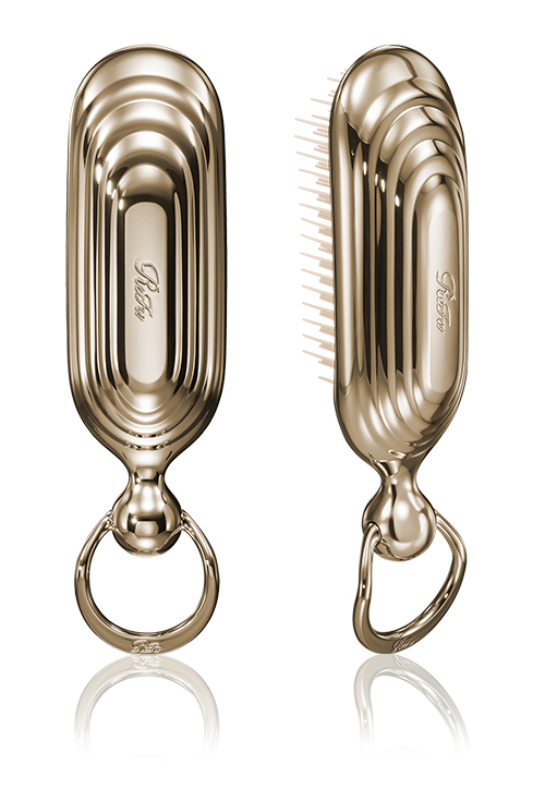 写真：ReFa SHAMPOO BRUSH MILK BROWN GOLD（リファシャンプーブラシミルク ブラウンゴールド）
