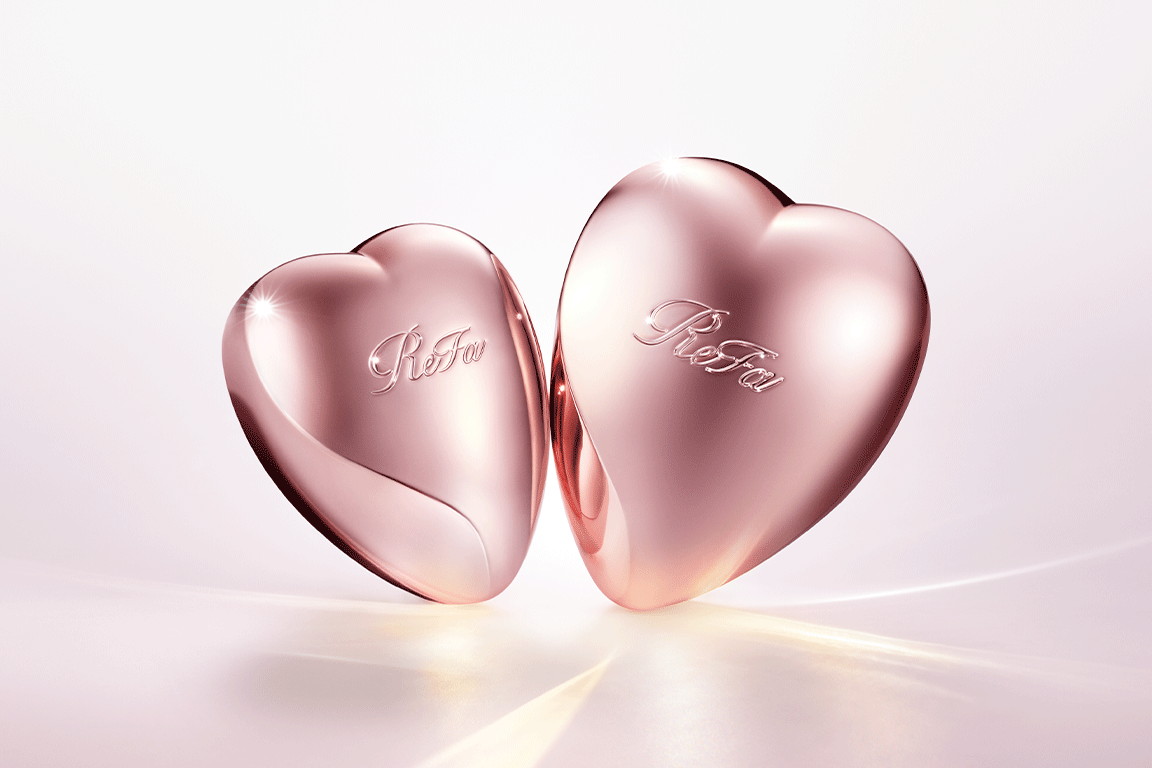 ハートの日（8月10日）を記念して、ReFa HEART BRUSHに待望のミニサイズが登場！「ReFa HEART BRUSH mini（リファハートブラシミニ）」2025年8月新発売。