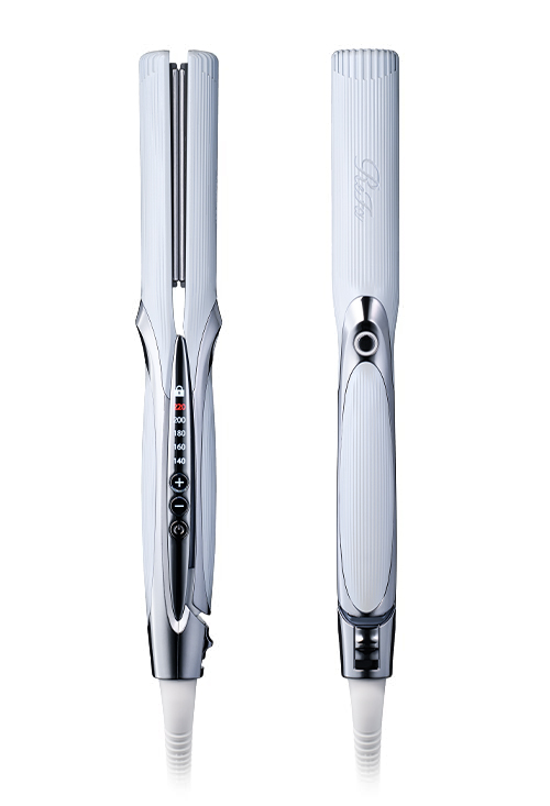 写真:ReFa STRAIGHT IRON PRO(リファストレートアイロン プロ)